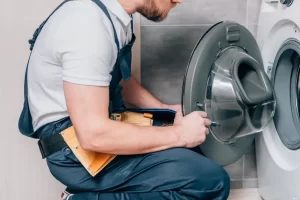 Bosch çamaşır makinesi E18 hatası tahliye pompası arızası